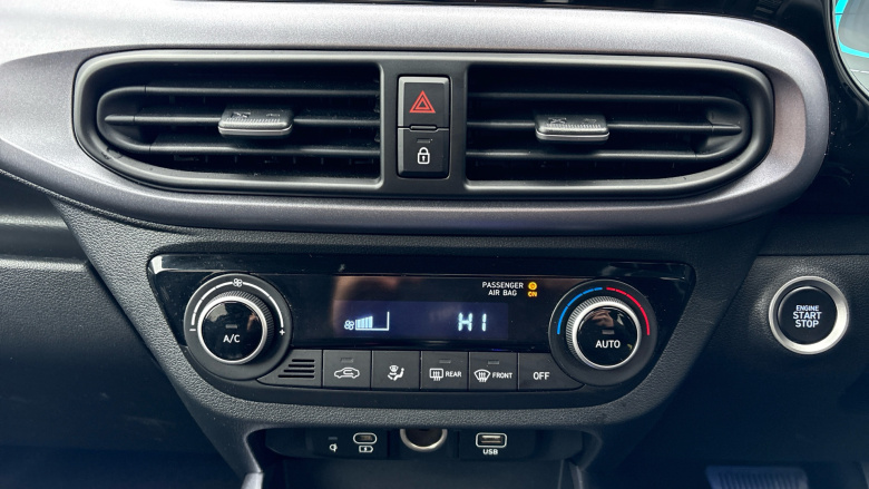 Hyundai i10 1.0 [63] Premium 5dr Auto [Nav] Petrol Hatchback